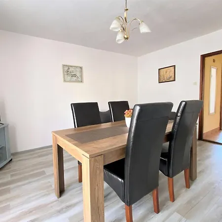 Apartment Almira With Sea View Krk Town